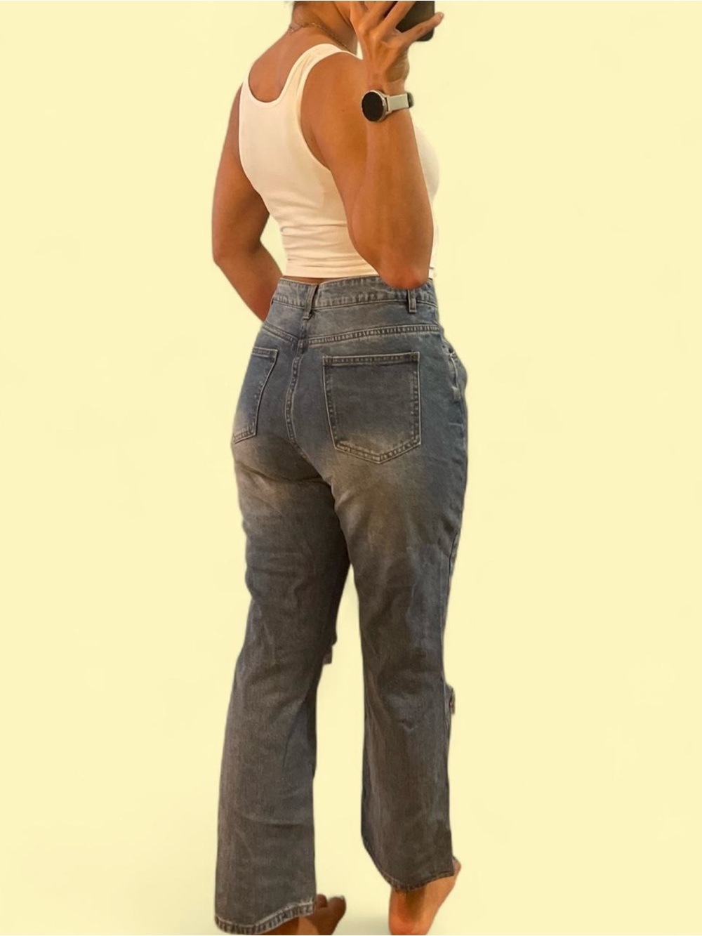 PrettyLittleThing Distressed Boyfriend Jeans - Blue - Picture 2 of 5